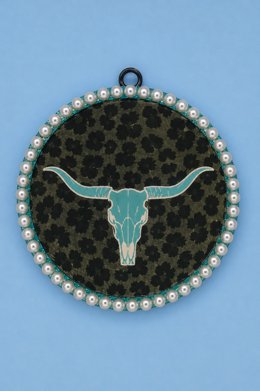 Wild West Luxe Pearl Freshie (Rugged Elegance Scent)