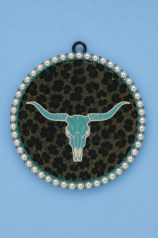 Wild West Luxe Pearl Freshie (Rugged Elegance Scent)